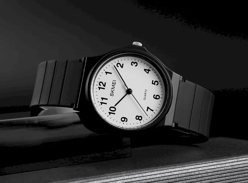 Skmei 1419BKWT-NM Watch / black/white