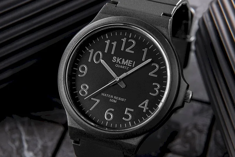 SKMEI Men’s Watch 2108BKDKGY-AC / black/gray