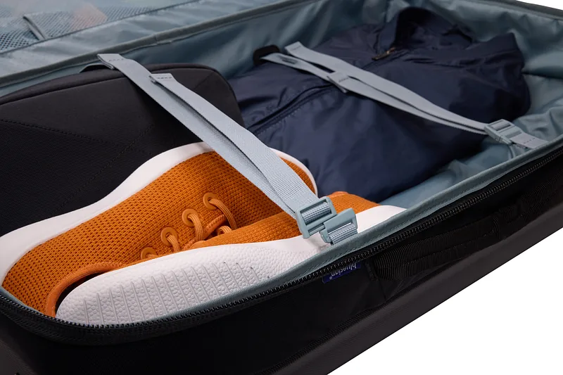 Thule Subterra 2 TSR490 Black Reisipaun Pehme korpus Must 90 l Polükarbonaat, Polüester