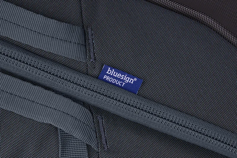 Thule Subterra 2 TSR490 Dark Slate Reisipaun Pehme korpus Hall 90 l Polükarbonaat, Polüester