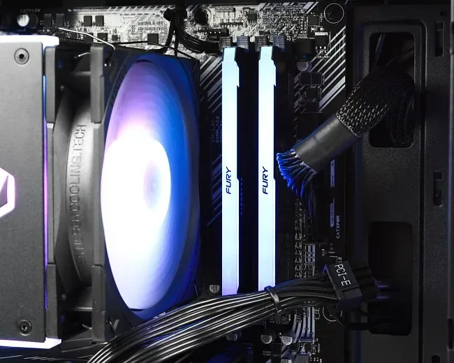Level GO [E07] Ryzen 5 | RTX 5050 | 32GB | 1TB