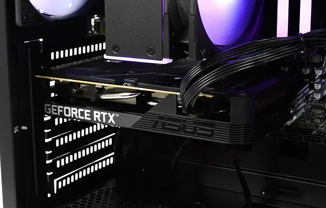 Level GO [E07] Ryzen 5 | RTX 5050 | 32GB | 1TB