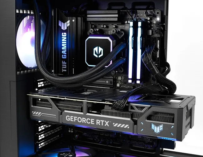 Level UP [E15] Ryzen 7 | RTX 5070 Ti | 64GB | 2TB | W11 Pro