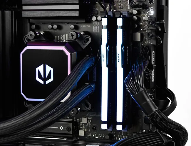 Level UP [E15] Ryzen 7 | RTX 5070 Ti | 64GB | 2TB | W11 Pro