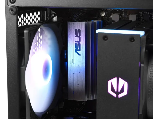 Level GO [J20] Ryzen 5 | RTX 5050 | 32GB | 1TB+2TB | W11H
