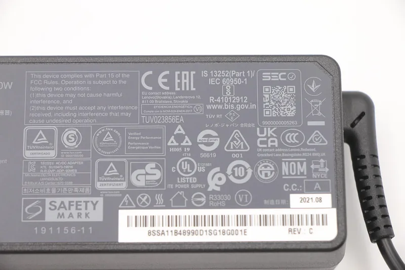 Lenovo 5A10V03251 toiteadapter ja vaheldi Hoonesisene 90 W Must