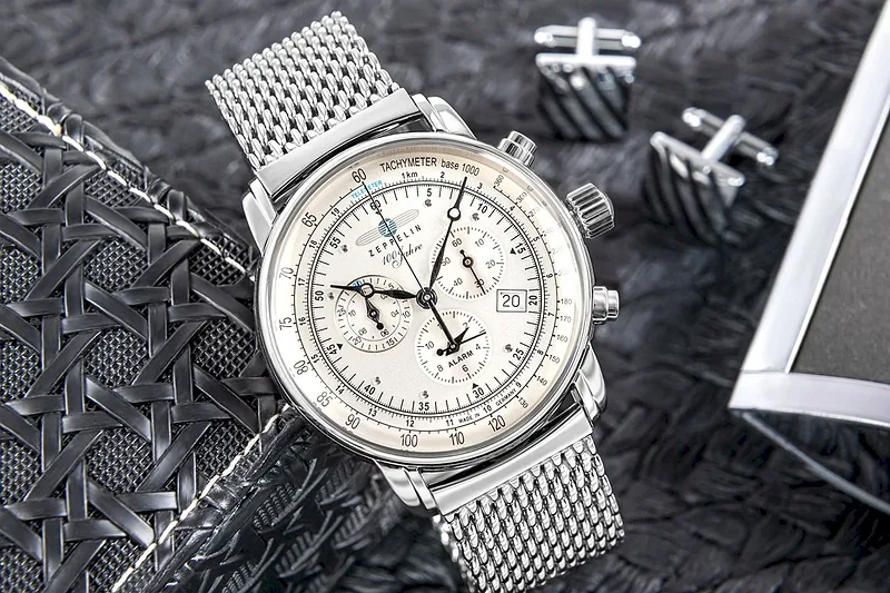 Zeppelin 100 Jahre Quartz Chronograph Men’s Watch 42mm Silver Dial Stainless Steel Mesh Bracelet