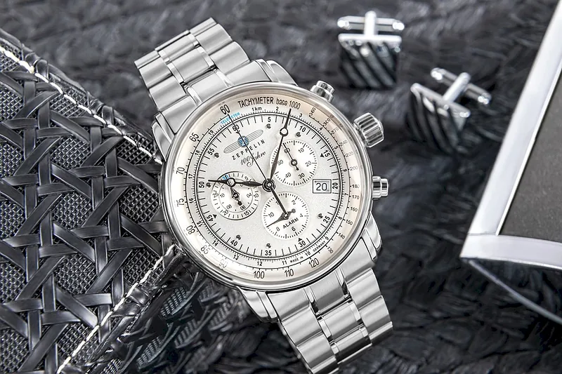 ZEPPELIN 100 Jahre Chronograph Men’s Watch 7680MB-1 / silver