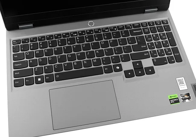 Lenovo LOQ 15 – Ryzen 7 7445HS | 15,6”-144Hz | 16GB | 512GB| no Os | RTX3050