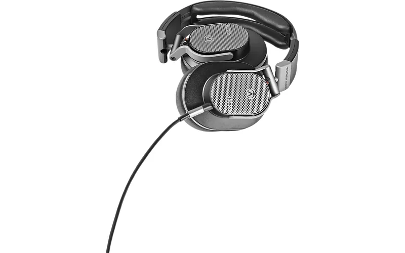 Austrian Audio Hi-X65 ümber kõrvakuulokid