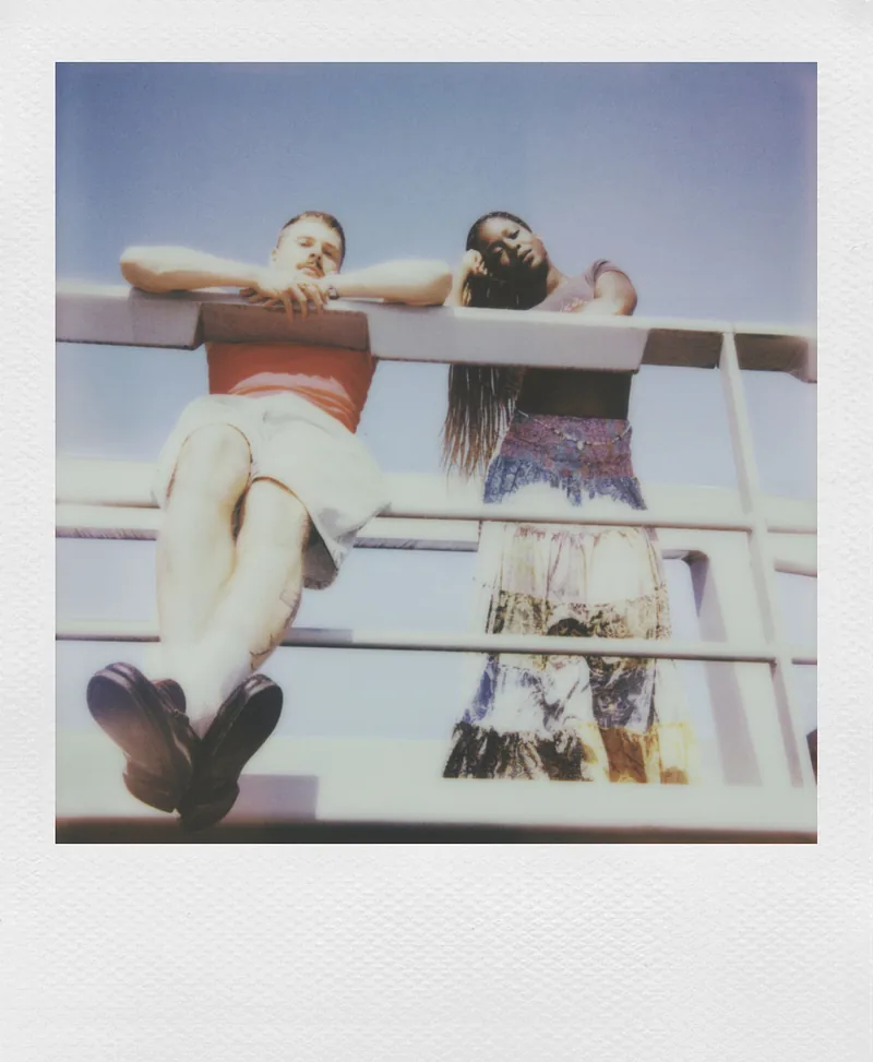 Polaroid Now Gen 3 Instant camera white