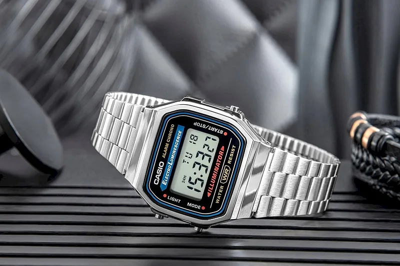 CASIO Vintage A168WA-1YES Watch / silver