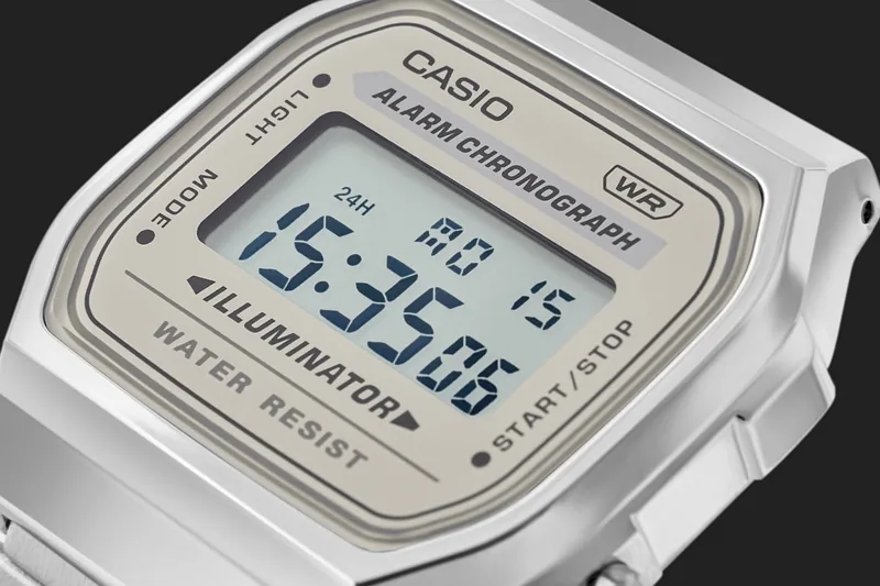 CASIO VINTAGE A168WA-8AYES Men’s Watch / silver