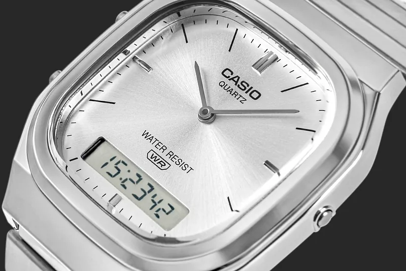 Casio Vintage AQ-240E-7ADR Unisex Watch 36mm Silver Case Silver Dial