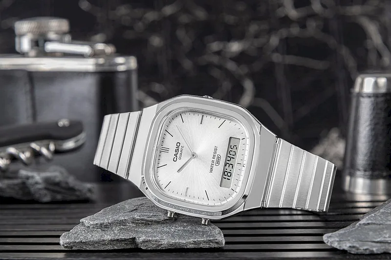 Casio Vintage AQ-240E-7ADR Unisex Watch 36mm Silver Case Silver Dial