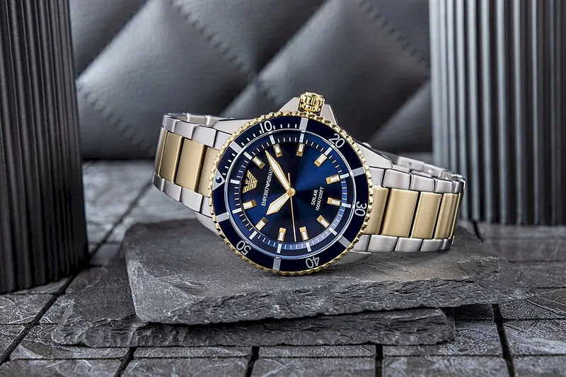 Emporio Armani World Explorer Solar Chronograph AR11738 Silver Blue 42mm