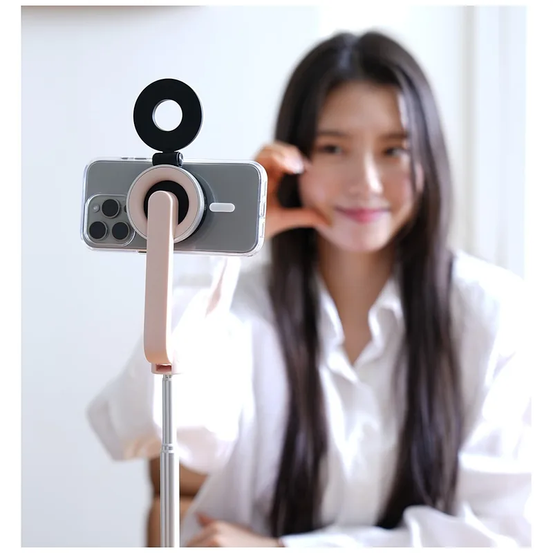 Portable LED lamp Araree Magfie Light MagSafe black