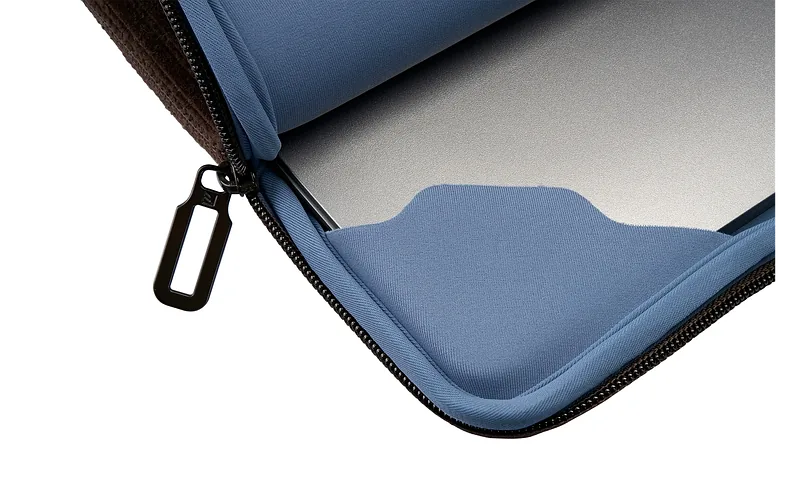 Tucano Velluto 2 kaitsetasku, Macbook Pro / Air 13″, pruun