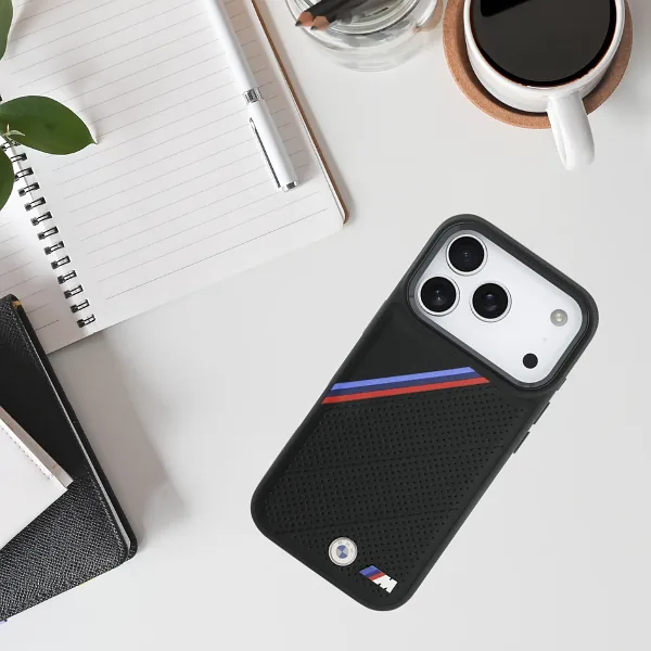 BMW M Tricolor Metallist Logo MagSafe Korpus iPhone 17 Pro jaoks Must