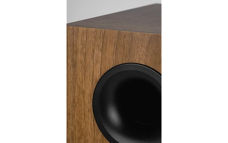 ELAC Debut 3.0 B5.3 jalutuskõlaripaar, pähkel
