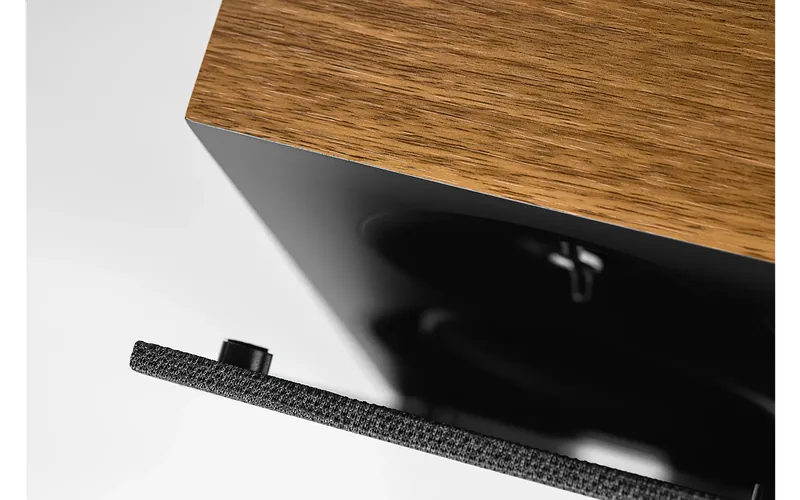 ELAC Debut 3.0 B5.3 jalutuskõlaripaar, pähkel