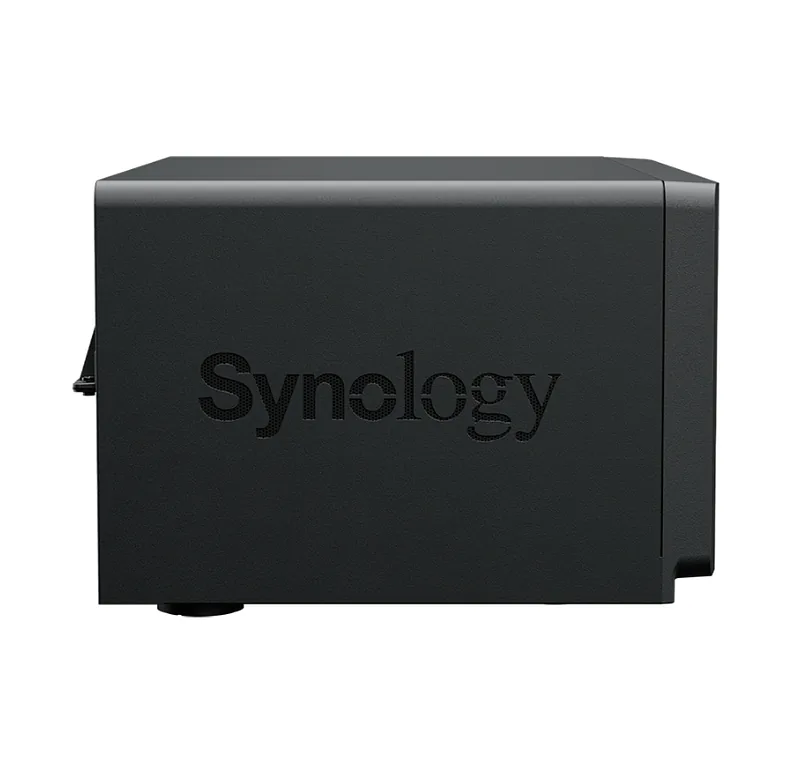 Synology DiskStation, DS1825+, AMD Ryzen, V1500B, 8 GB, DDR4, Black