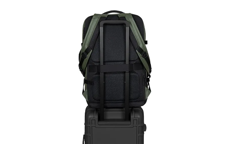 EASTPAK CNNCT TRAVELPACK seljakott, CNNCT Top Khaki