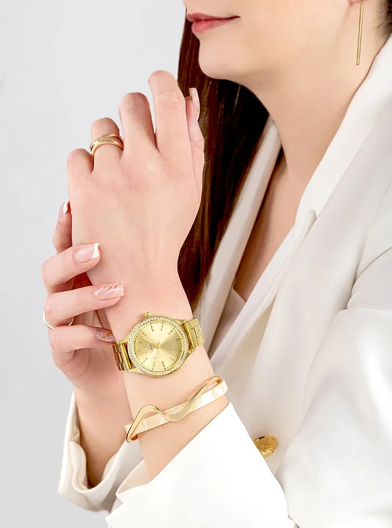 Giewont Sapphire Women’s Watch GW1140-B3 / gold