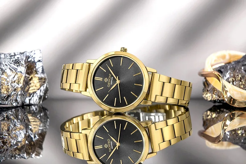 Giewont Sapphire Women’s Watch / Gold/Black