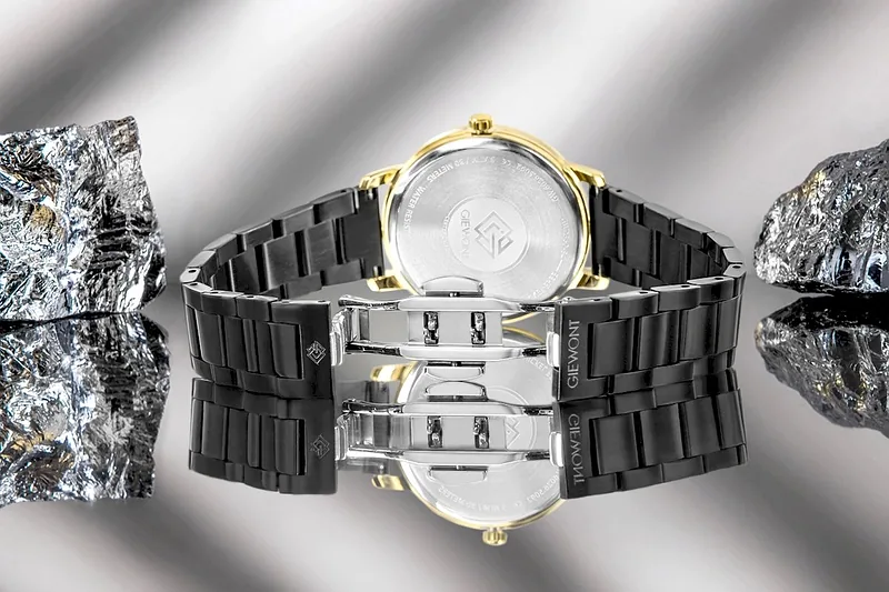 Giewont Sapphire Women’s Watch / gold/black