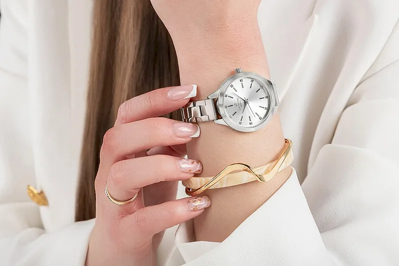 Giewont Sapphire Women’s Watch / Silver