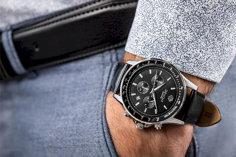 Giewont Men’s Chronograph Watch Sapphire / black
