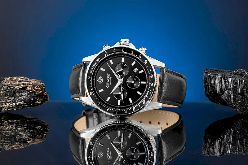 Giewont Men’s Chronograph Watch Sapphire / black