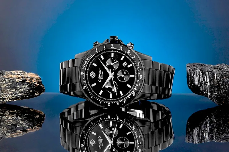 Giewont Men’s Chronograph Sapphire Watch GW3520-B1 / black