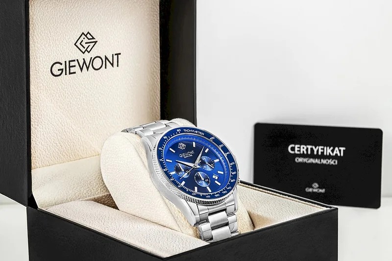 Giewont Men’s Chronograph Sapphire Watch / silver/blue