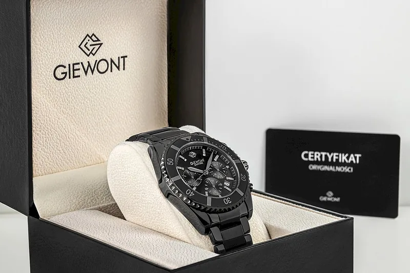 Giewont Men’s Chronograph Sapphire Watch GW3970-B1 / black titanium