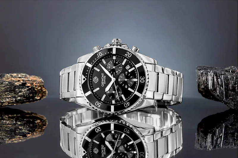 Giewont Chronograph Sapphire Men’s Watch / silver