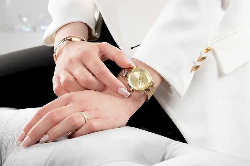 Giewont Sapphire Women’s Watch / Gold