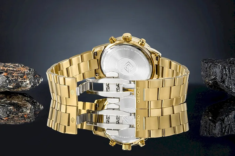 Giewont Chronograph Sapphire Men’s Watch GW4580-B4 / gold/black