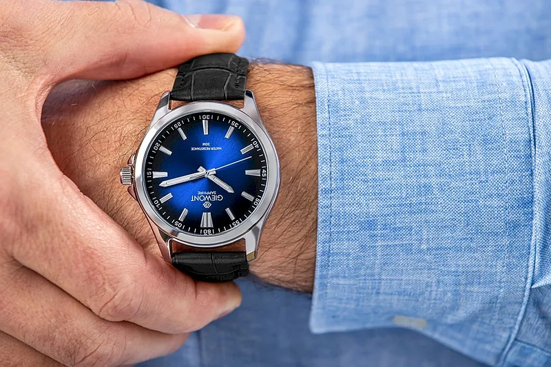 Giewont Elegance Sapphire Men’s Watch GW5160-A6 / black-blue