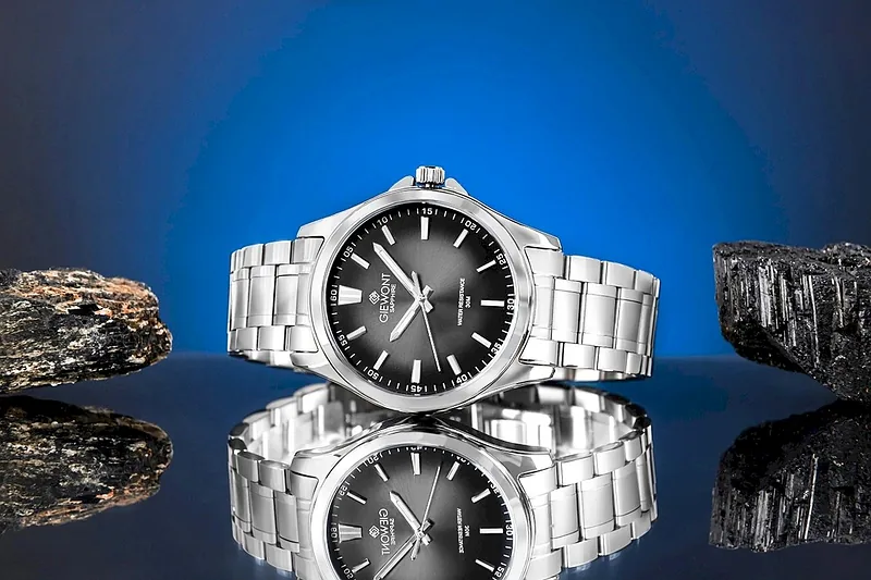 Giewont Elegance Sapphire Men’s Watch / silver/black