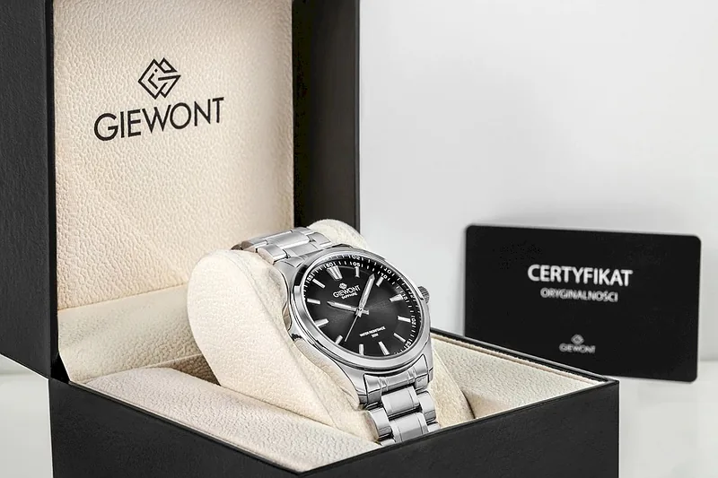Giewont Elegance Sapphire Men’s Watch / silver/black