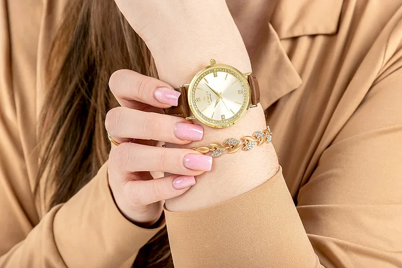 Giewont Sapphire Women’s Watch GW5390-A3 / gold