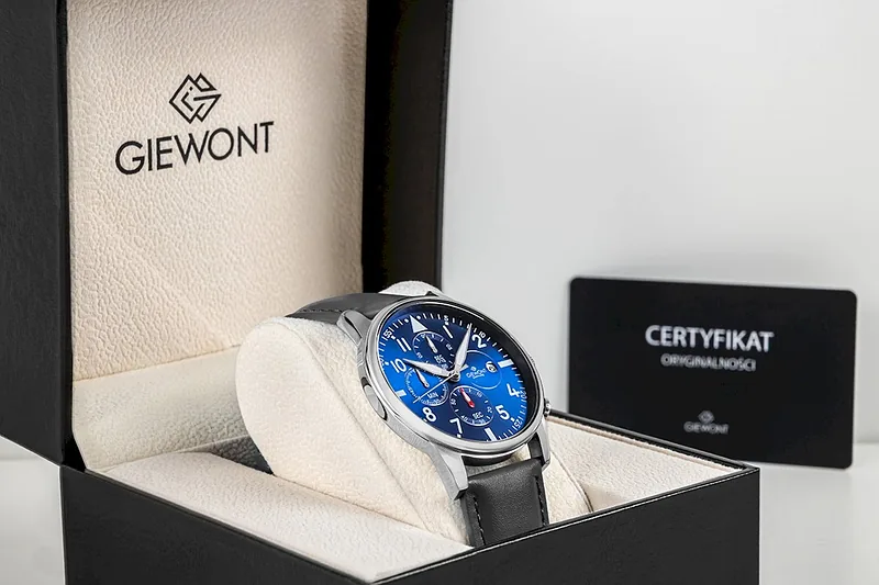 Giewont Men’s Chronograph Sapphire Watch GW5630-A3 / black/blue