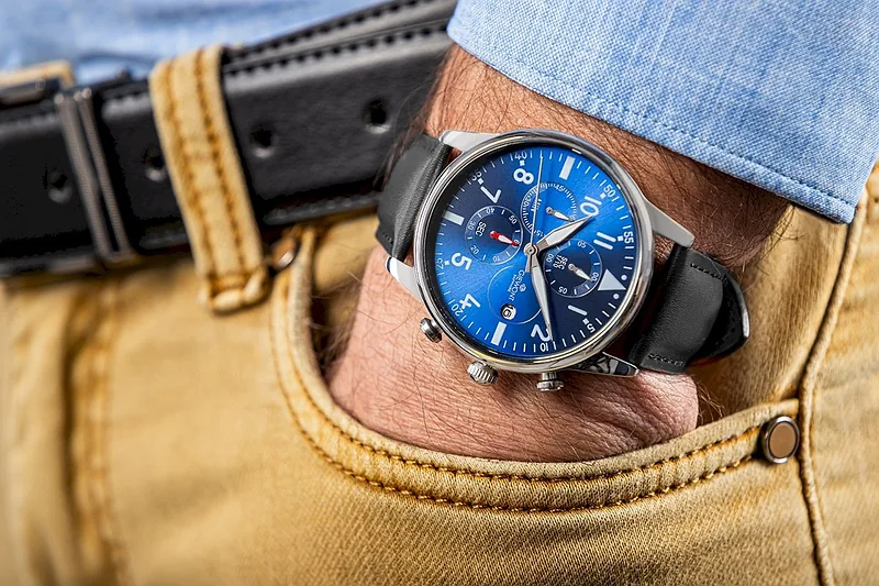 Giewont Men’s Chronograph Sapphire Watch GW5630-A3 / black/blue
