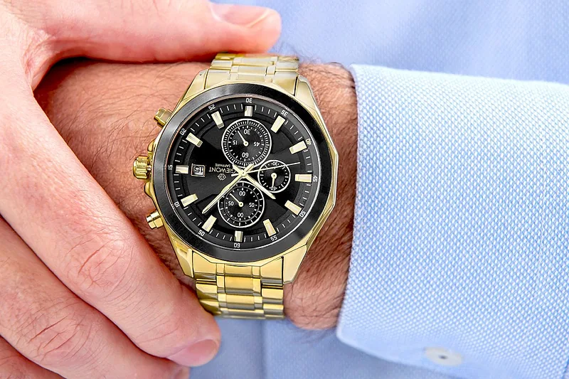 Giewont Chronograph Sapphire Men’s Watch / gold/black