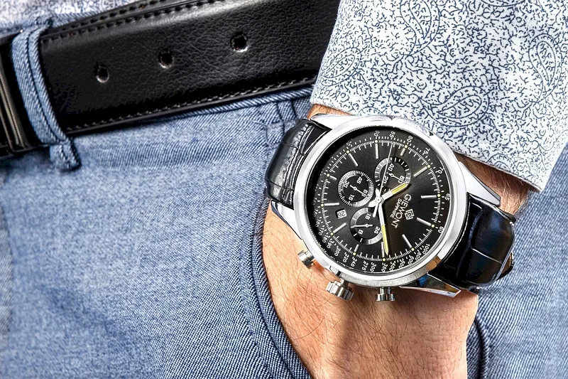 Giewont Chronograph Sapphire Men’s Watch / silver/black