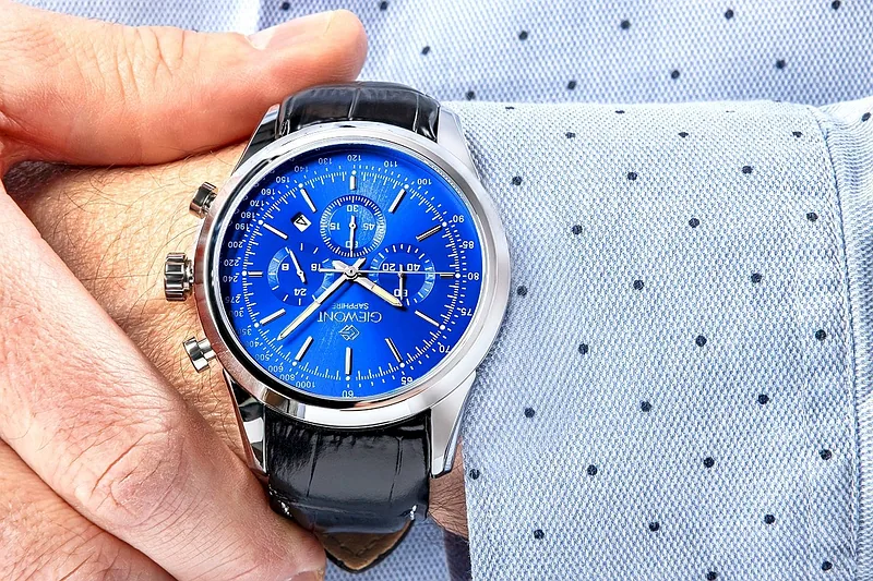 Giewont Men’s Chronograph Sapphire Watch / Silver-Blue