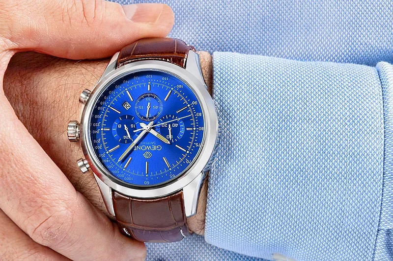 Giewont Chronograph Sapphire Men’s Watch / silver blue