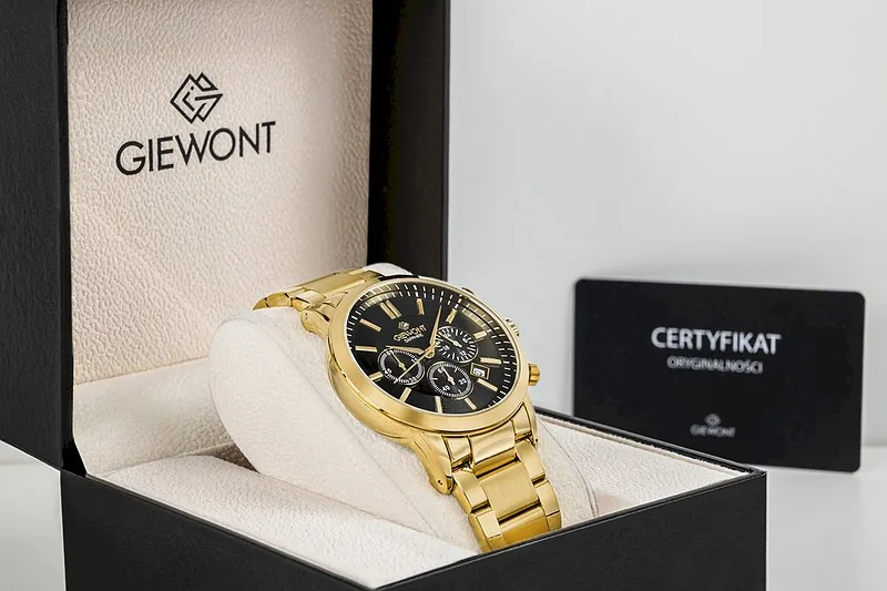 Giewont Chronograph Sapphire Men’s Watch / gold black